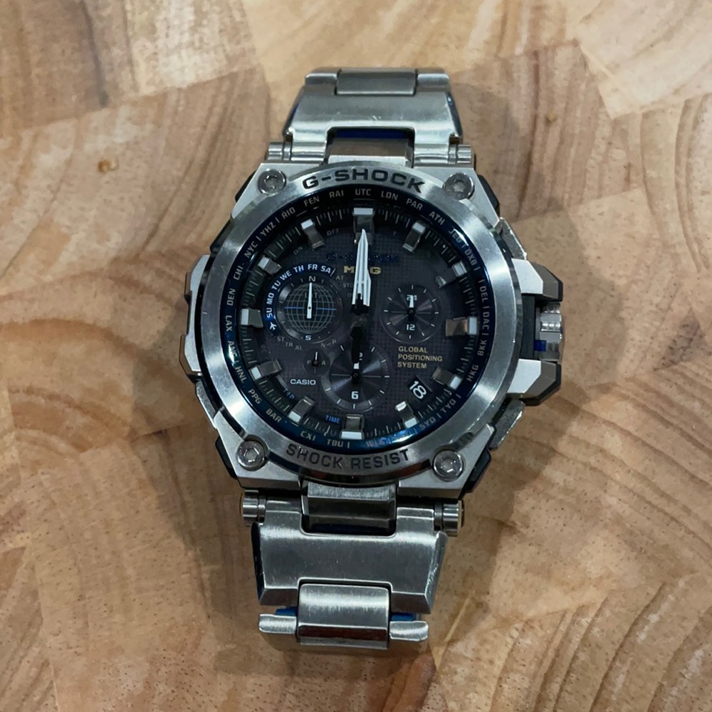 G shock mtg 1000 b stainless steel, waterproof